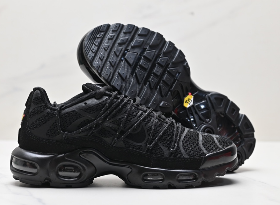 Nike air Max plus utility
